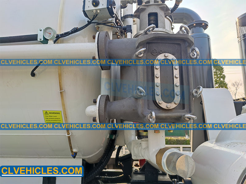 Suction Recycling Truck Suction Recycling Truck