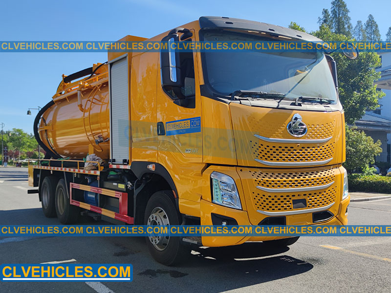 sewage vacuum truck