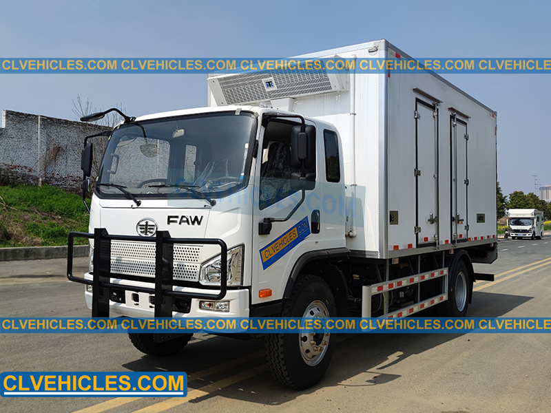 Live Fish Transport Truck