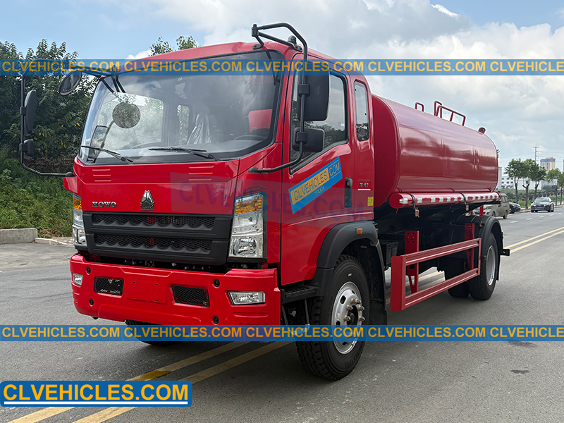 HOWO water tank truck