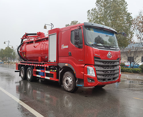 Duas unidades de caminhões de sucção de esgoto de alta pressão DONGFENG são enviadas para a Tailândia
        