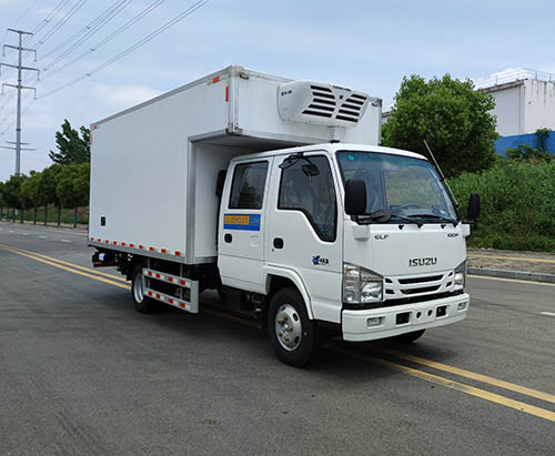 Uma unidade de caminhão frigorífico ISUZU Crew Cab de 3 toneladas enviado para Ruanda